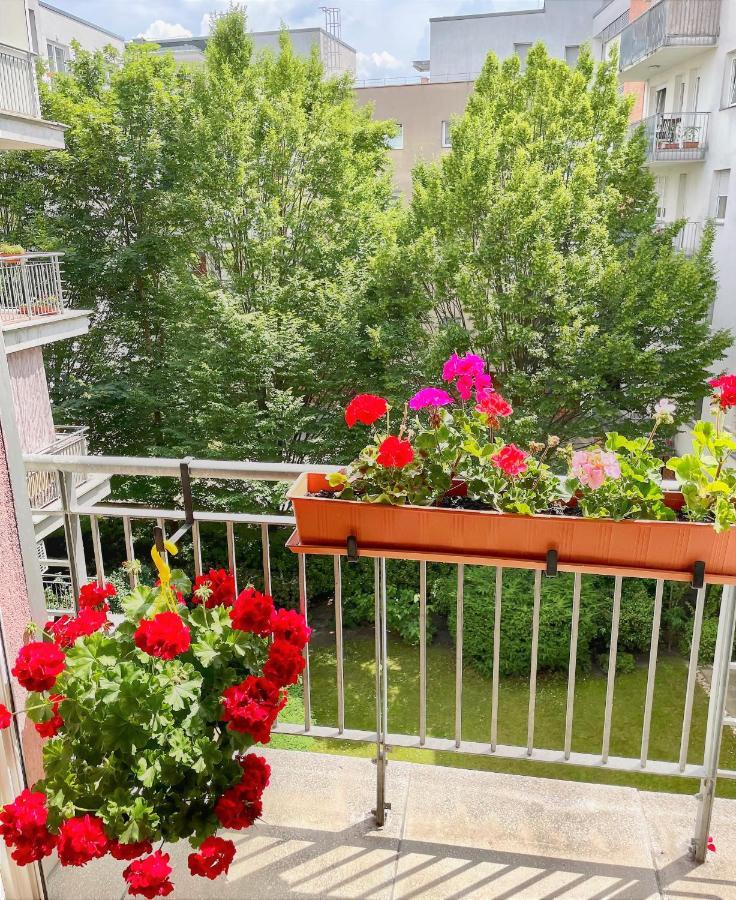 Feel Home Deluxe Corvin # Free Parking # Ac # Elevator Budapest Esterno foto