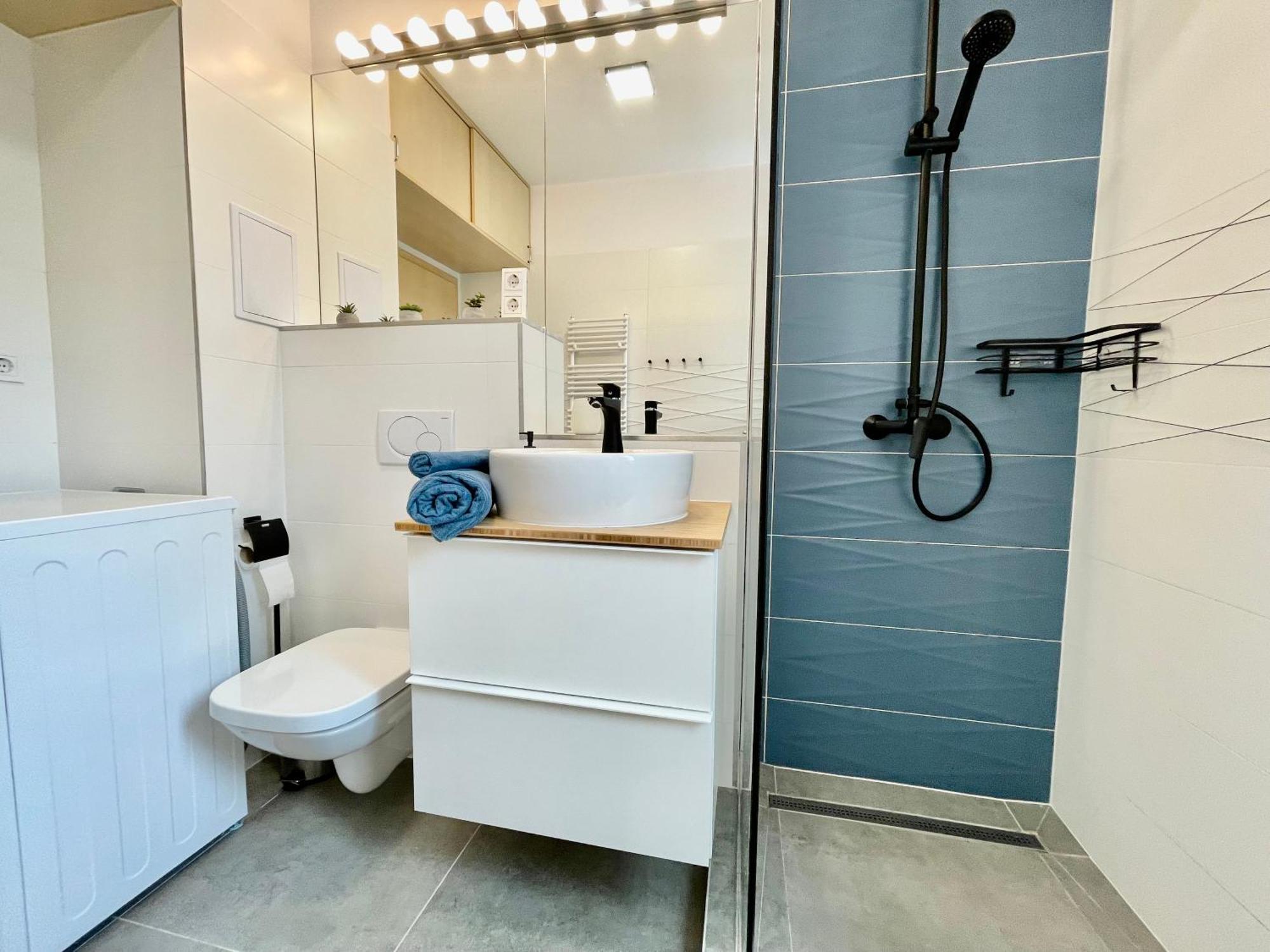 Feel Home Deluxe Corvin # Free Parking # Ac # Elevator Budapest Esterno foto